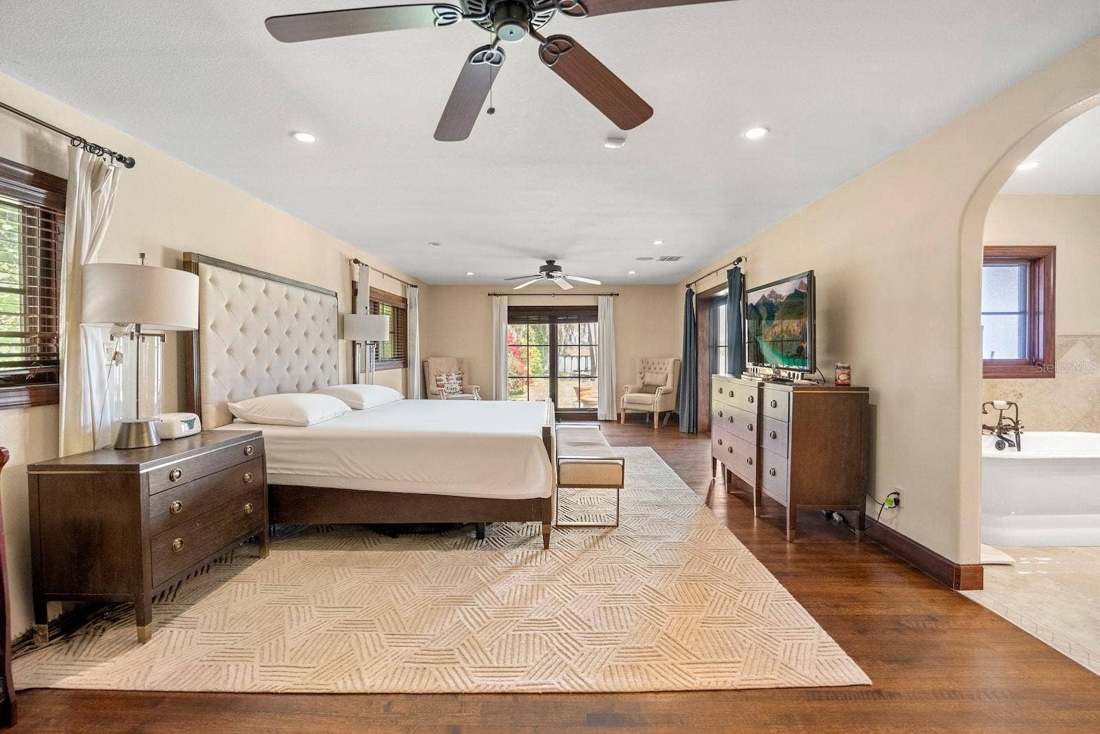 5400 KENMORE LANE, Orlando, FL 32839 5400 KENMORE LANE, Orlando, FL 32839