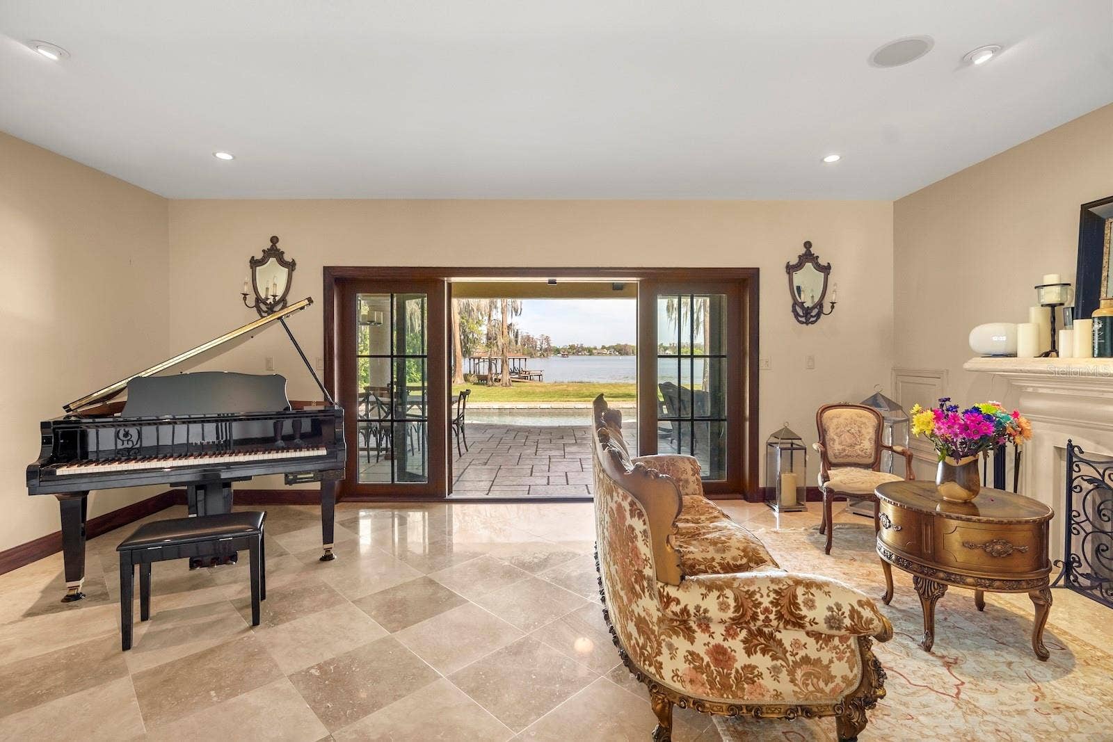5400 KENMORE LANE, Orlando, FL 32839 5400 KENMORE LANE, Orlando, FL 32839