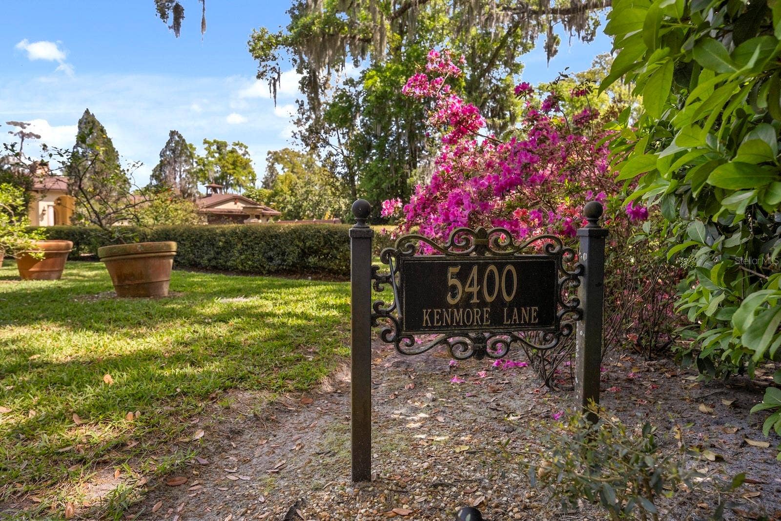 5400 KENMORE LANE, Orlando, FL 32839 5400 KENMORE LANE, Orlando, FL 32839