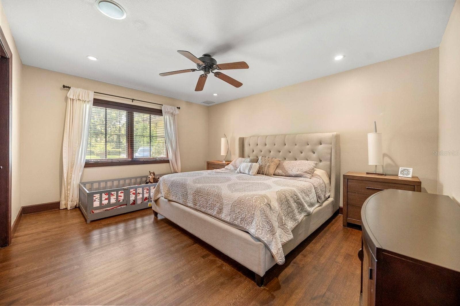 5400 KENMORE LANE, Orlando, FL 32839 5400 KENMORE LANE, Orlando, FL 32839