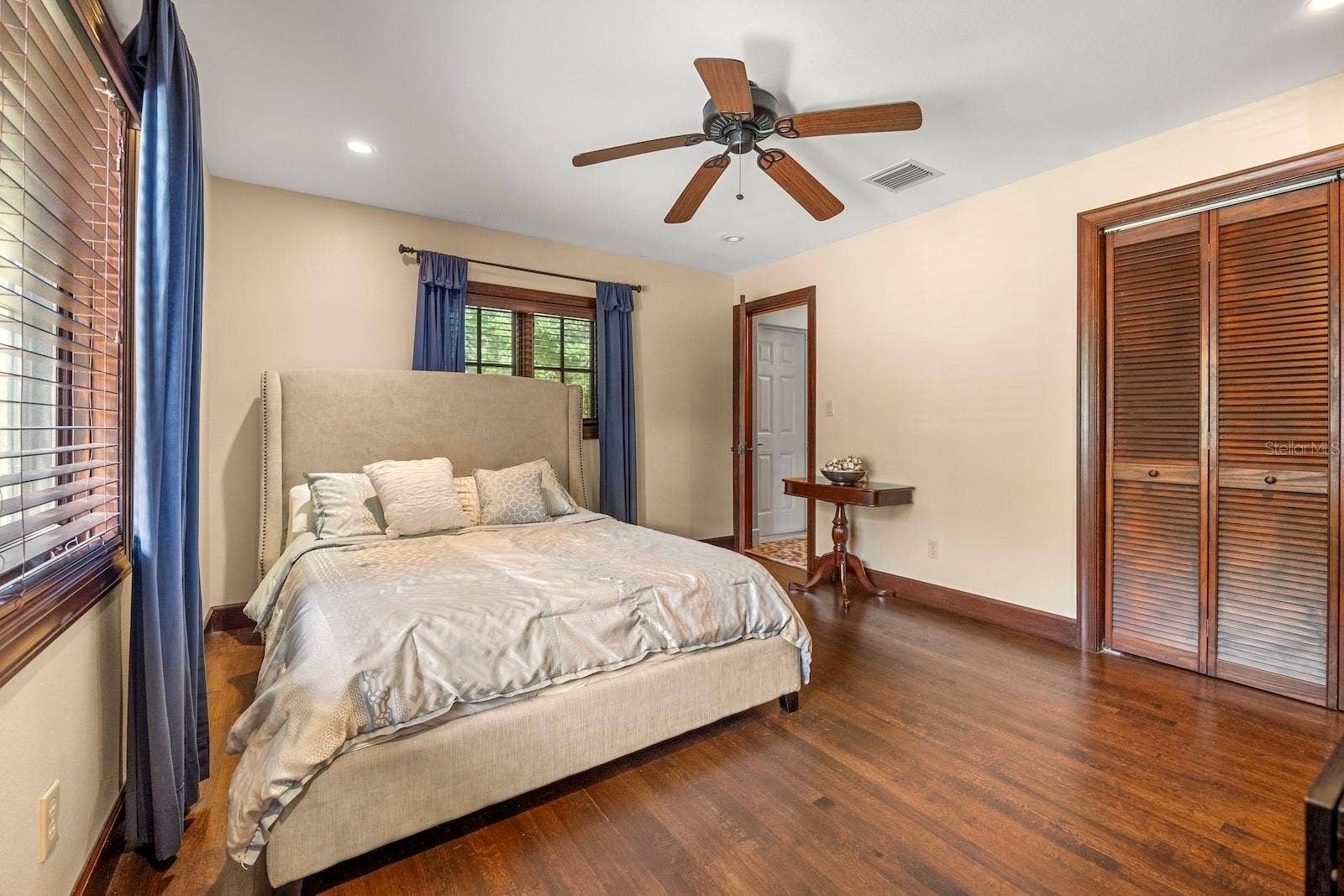 5400 KENMORE LANE, Orlando, FL 32839 5400 KENMORE LANE, Orlando, FL 32839