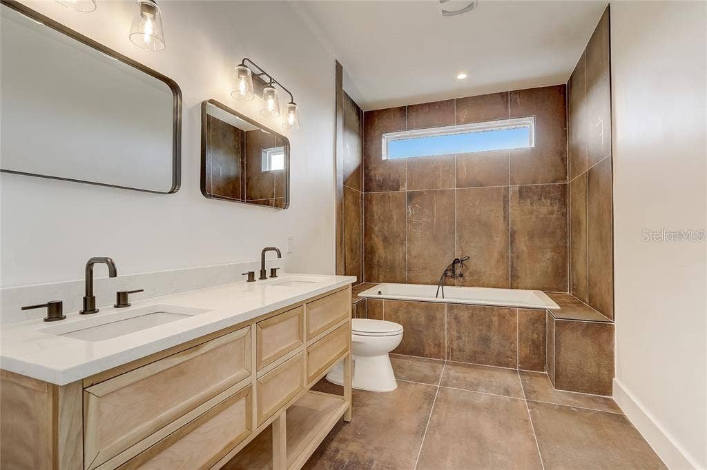 641 NORTHWOOD CIRCLE, Winter Park, FL 32789 641 NORTHWOOD CIRCLE, Winter Park, FL 32789