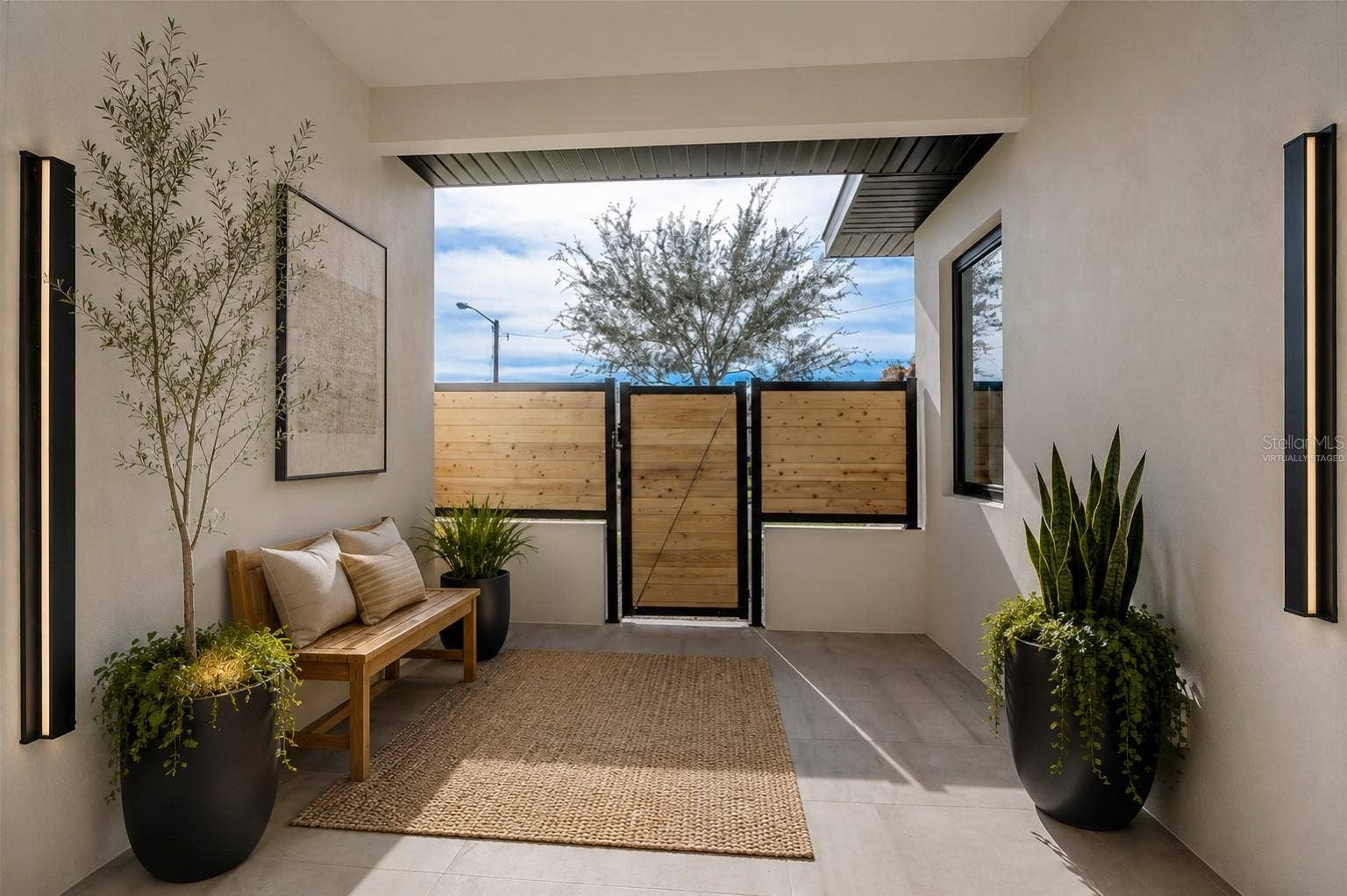 641 NORTHWOOD CIRCLE, Winter Park, FL 32789 Entrance courtyard virtually staged