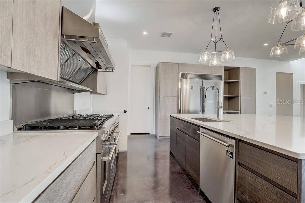 641 NORTHWOOD CIRCLE, Winter Park, FL 32789 641 NORTHWOOD CIRCLE, Winter Park, FL 32789