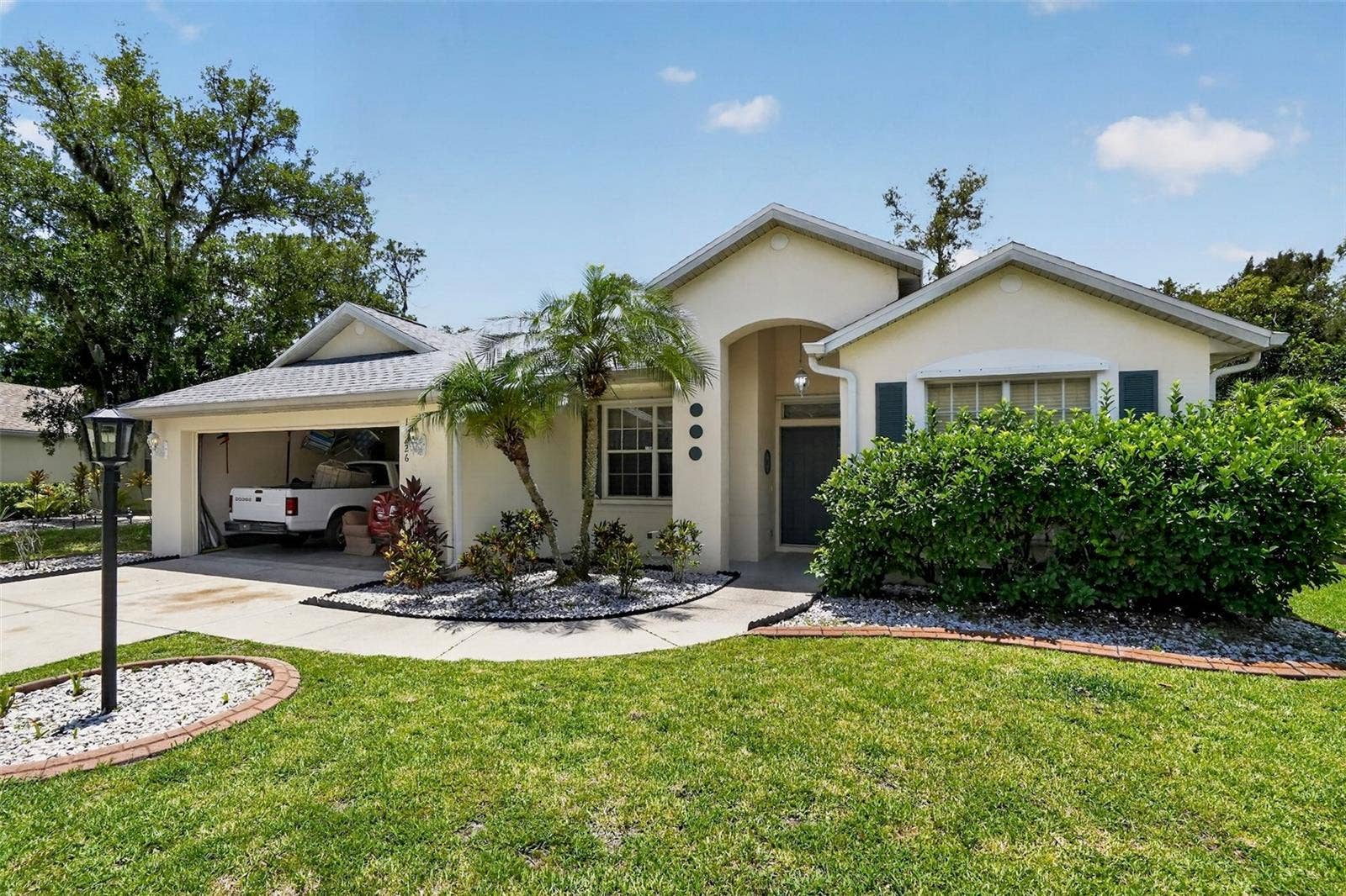 11226 PRIMROSE CIRCLE, Bradenton, FL 34202 11226 PRIMROSE CIRCLE, Bradenton, FL 34202