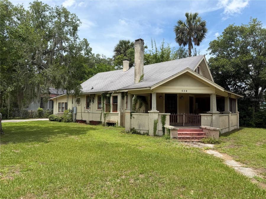 Property photo for 528 N ADELLE AVENUE, Deland, FL