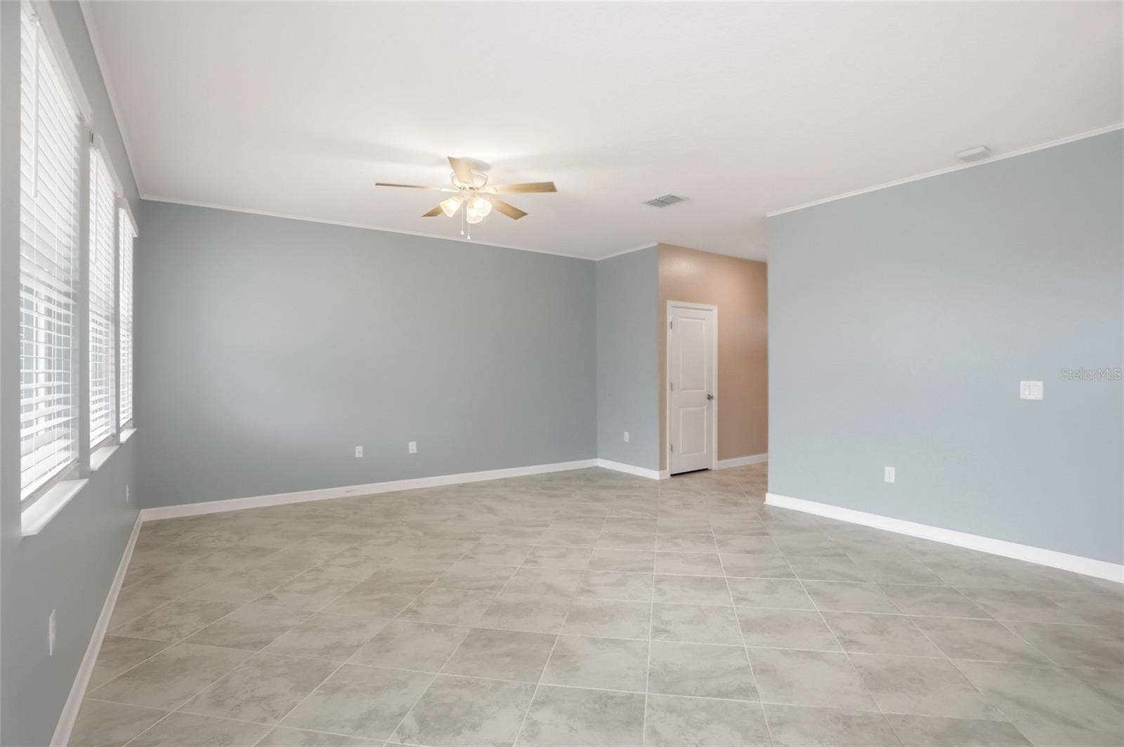 8700 PACIFIC DUNES DRIVE, Davenport, FL 33896 8700 PACIFIC DUNES DRIVE, Davenport, FL 33896
