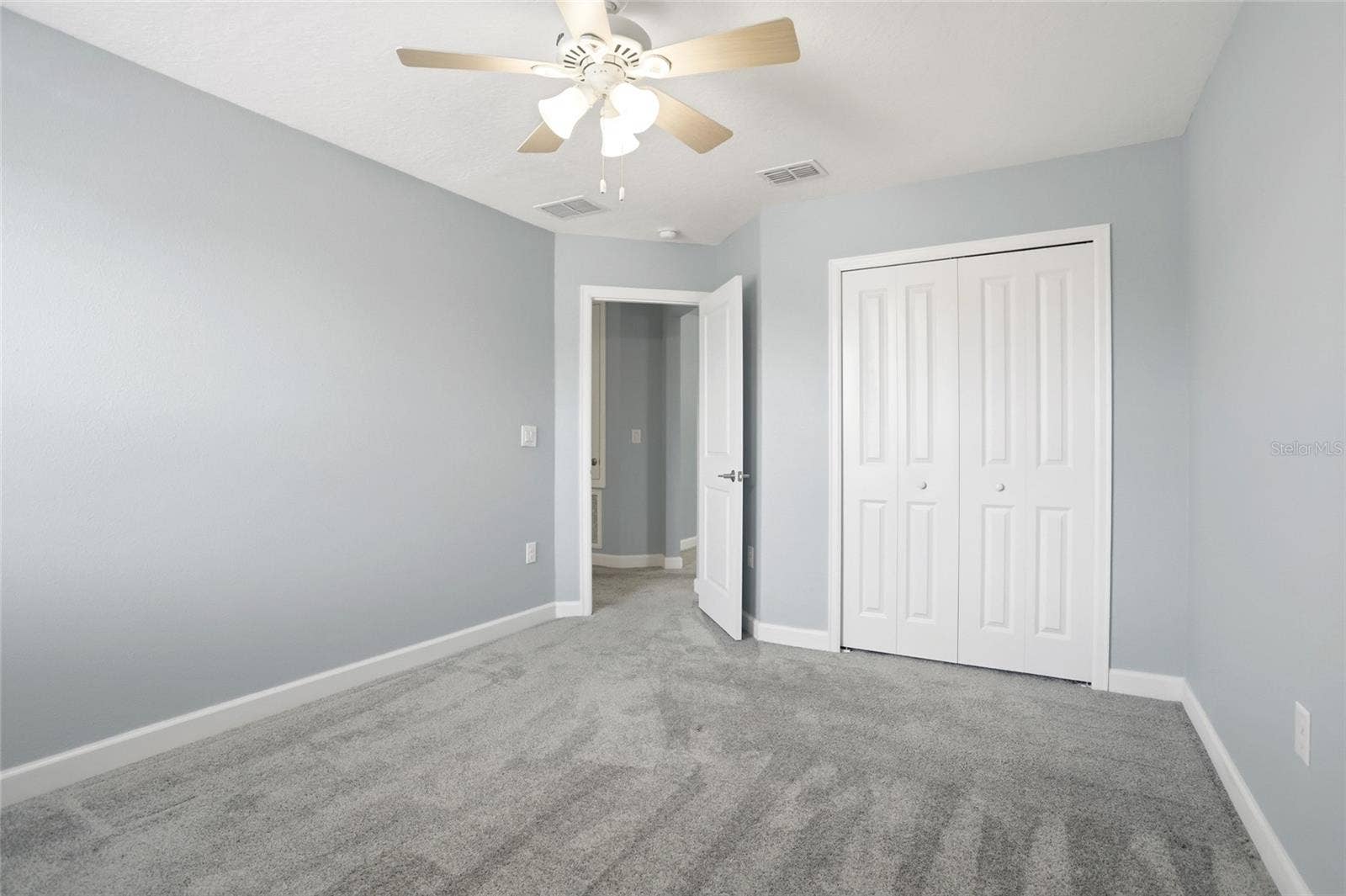8700 PACIFIC DUNES DRIVE, Davenport, FL 33896 8700 PACIFIC DUNES DRIVE, Davenport, FL 33896