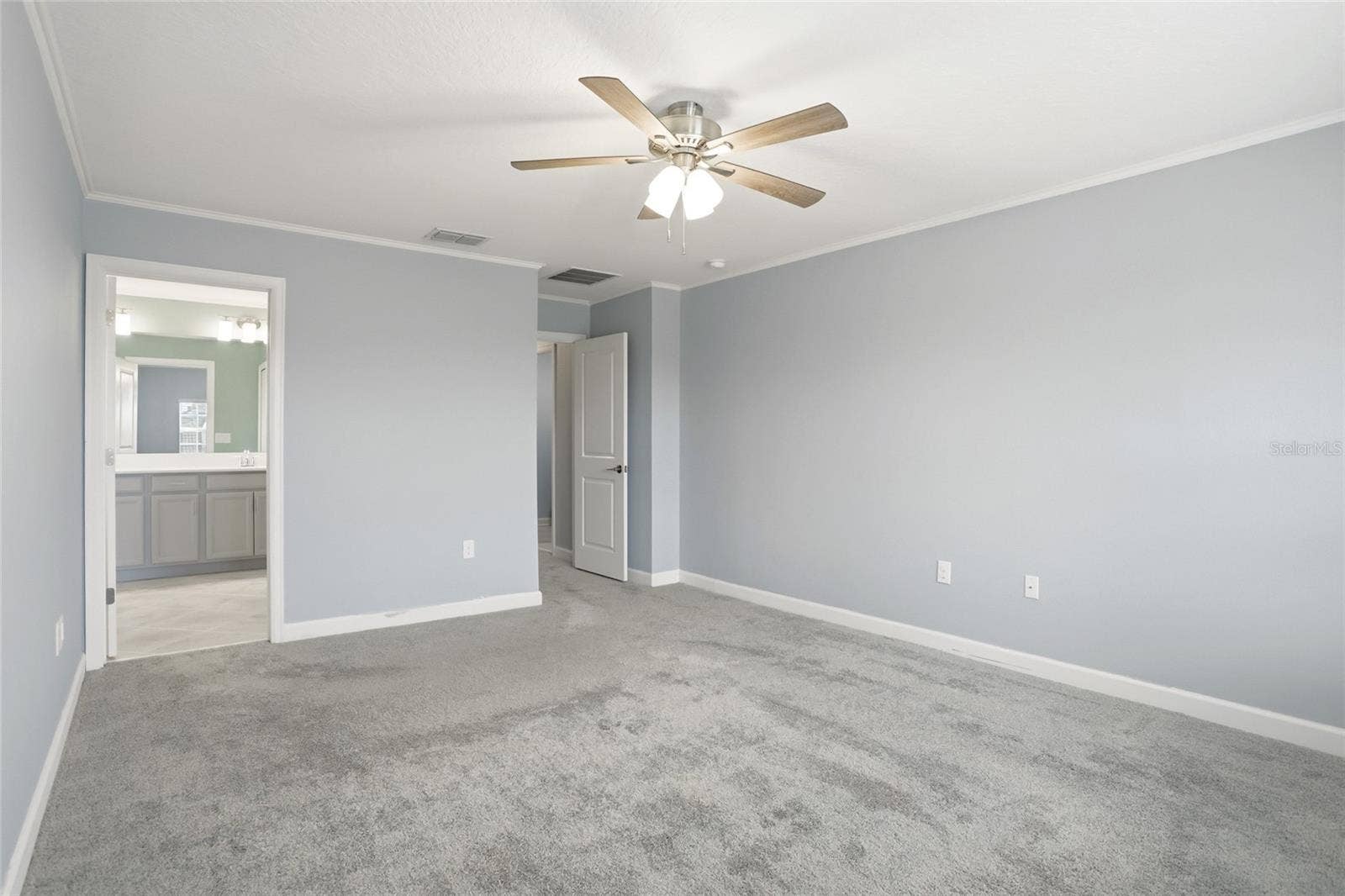 8700 PACIFIC DUNES DRIVE, Davenport, FL 33896 8700 PACIFIC DUNES DRIVE, Davenport, FL 33896