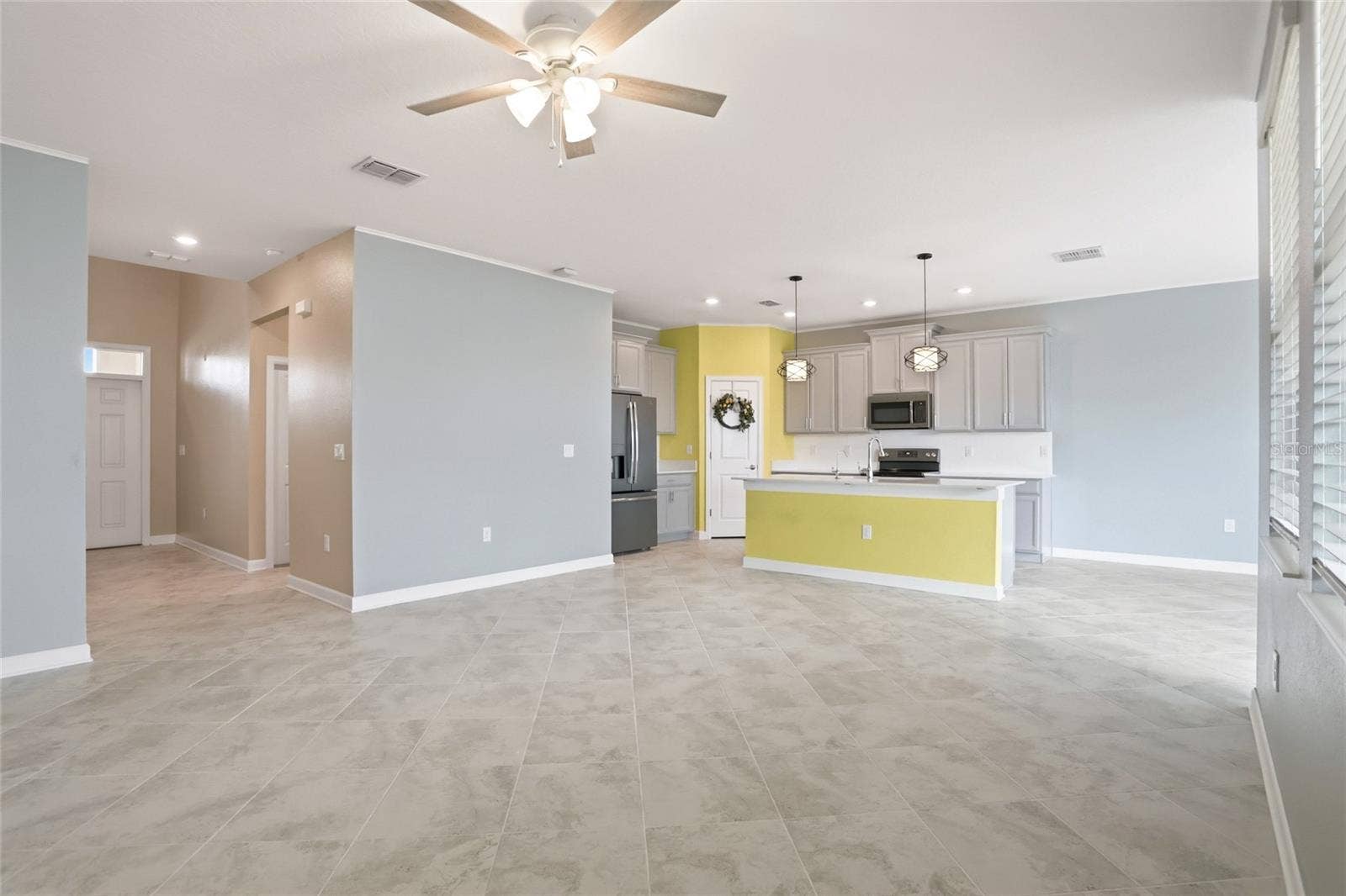 8700 PACIFIC DUNES DRIVE, Davenport, FL 33896 8700 PACIFIC DUNES DRIVE, Davenport, FL 33896