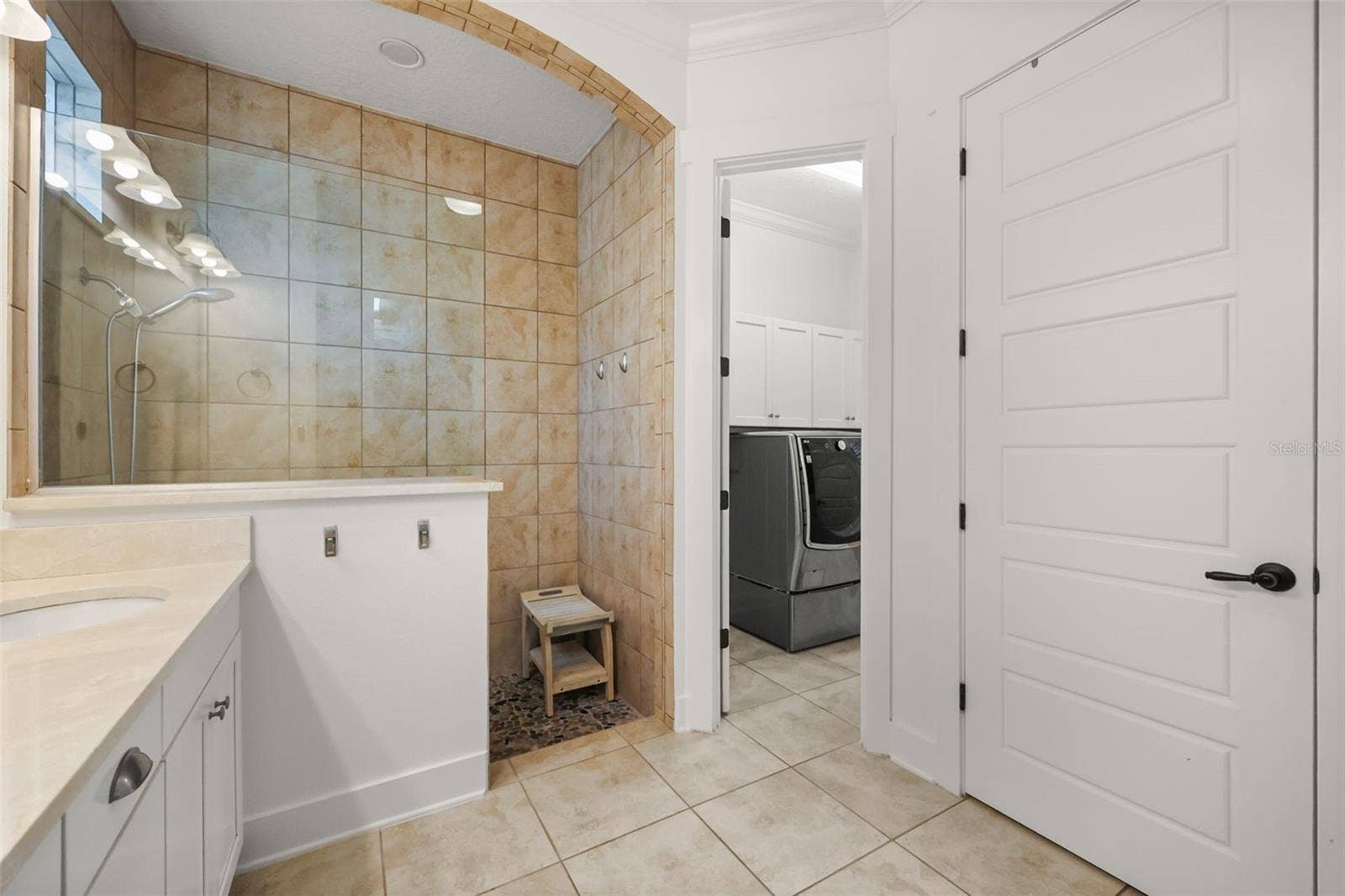 925 EASLEY AVENUE, Winter Garden, FL 34787 925 EASLEY AVENUE, Winter Garden, FL 34787