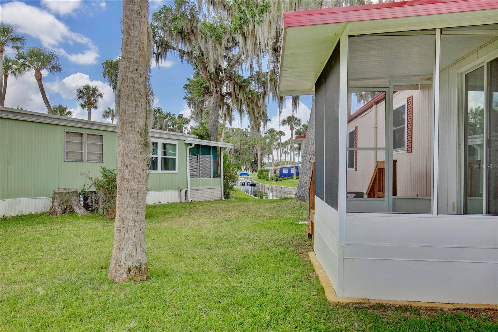 105 CANAL VIEW, Eustis, FL 32726 105 CANAL VIEW, Eustis, FL 32726