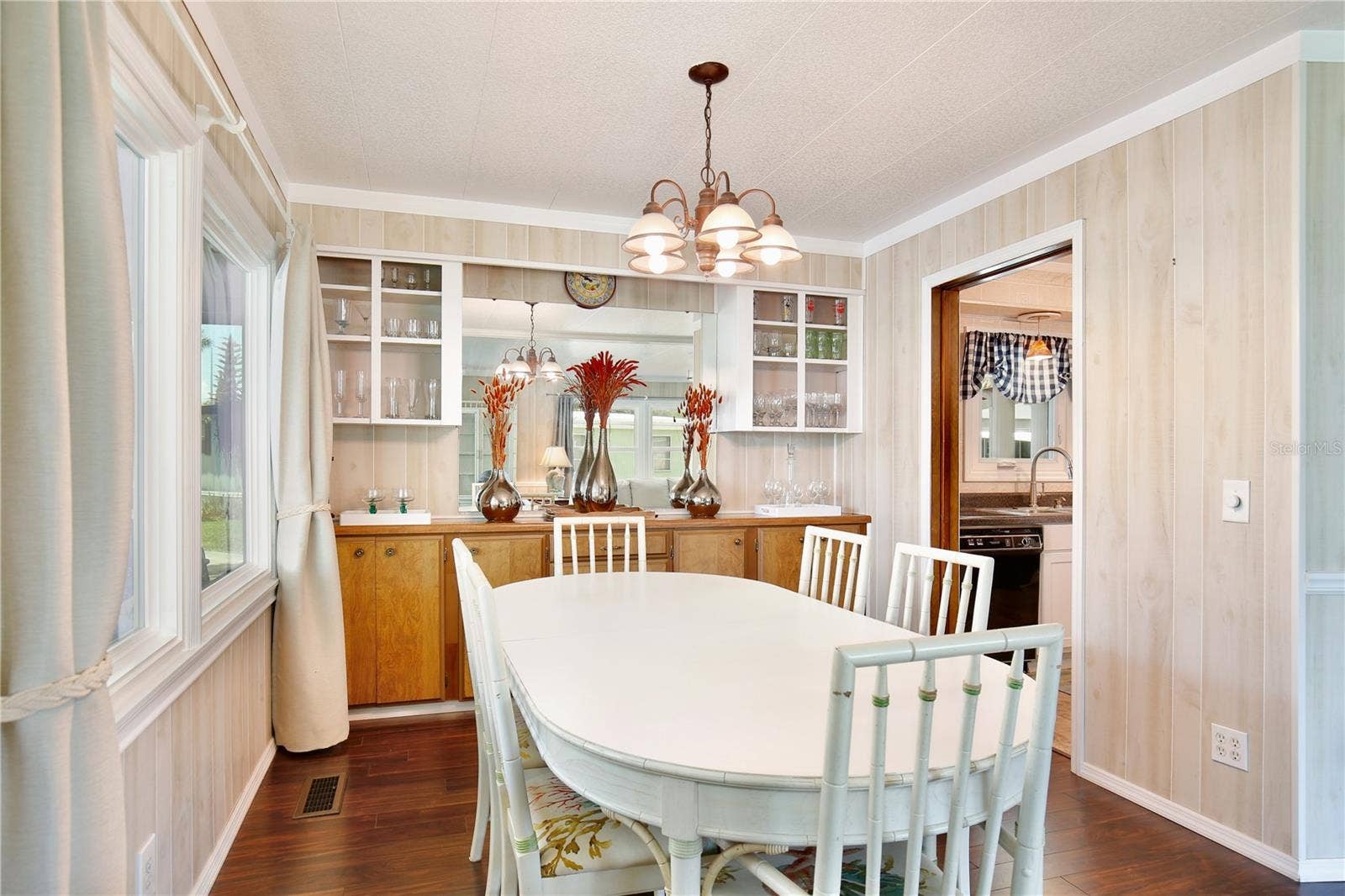 105 CANAL VIEW, Eustis, FL 32726 105 CANAL VIEW, Eustis, FL 32726