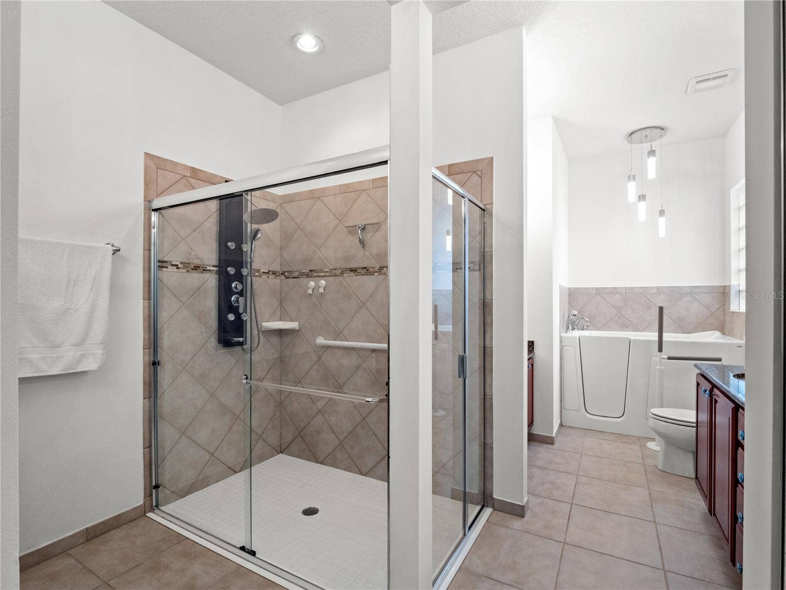 11800 ZELKOVA LANE, Orlando, FL 32827 11800 ZELKOVA LANE, Orlando, FL 32827