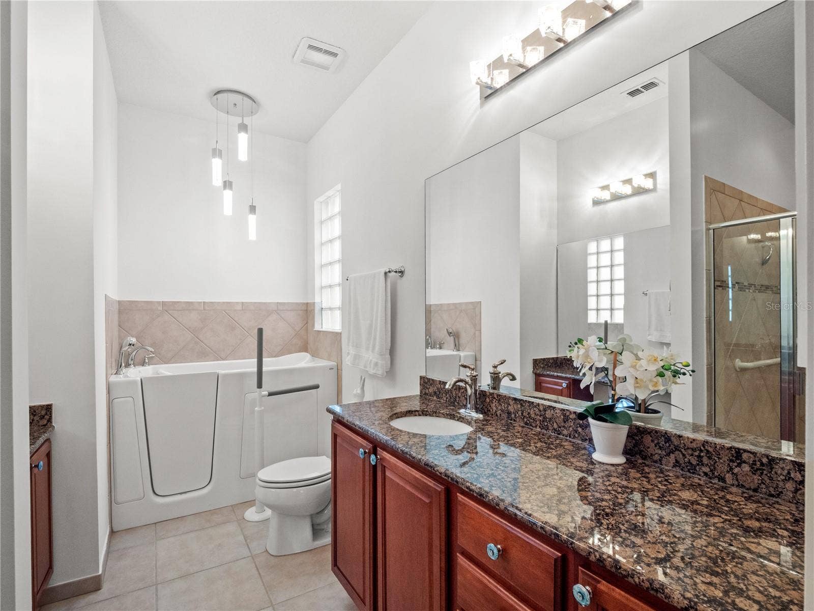 11800 ZELKOVA LANE, Orlando, FL 32827 11800 ZELKOVA LANE, Orlando, FL 32827