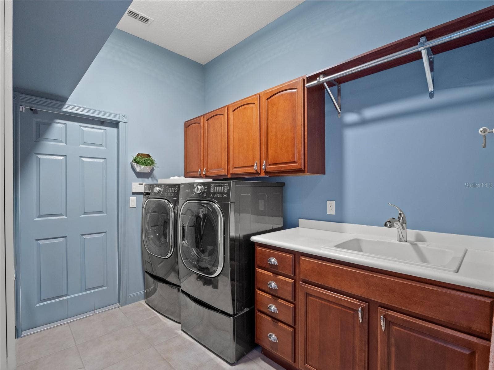 11800 ZELKOVA LANE, Orlando, FL 32827 11800 ZELKOVA LANE, Orlando, FL 32827