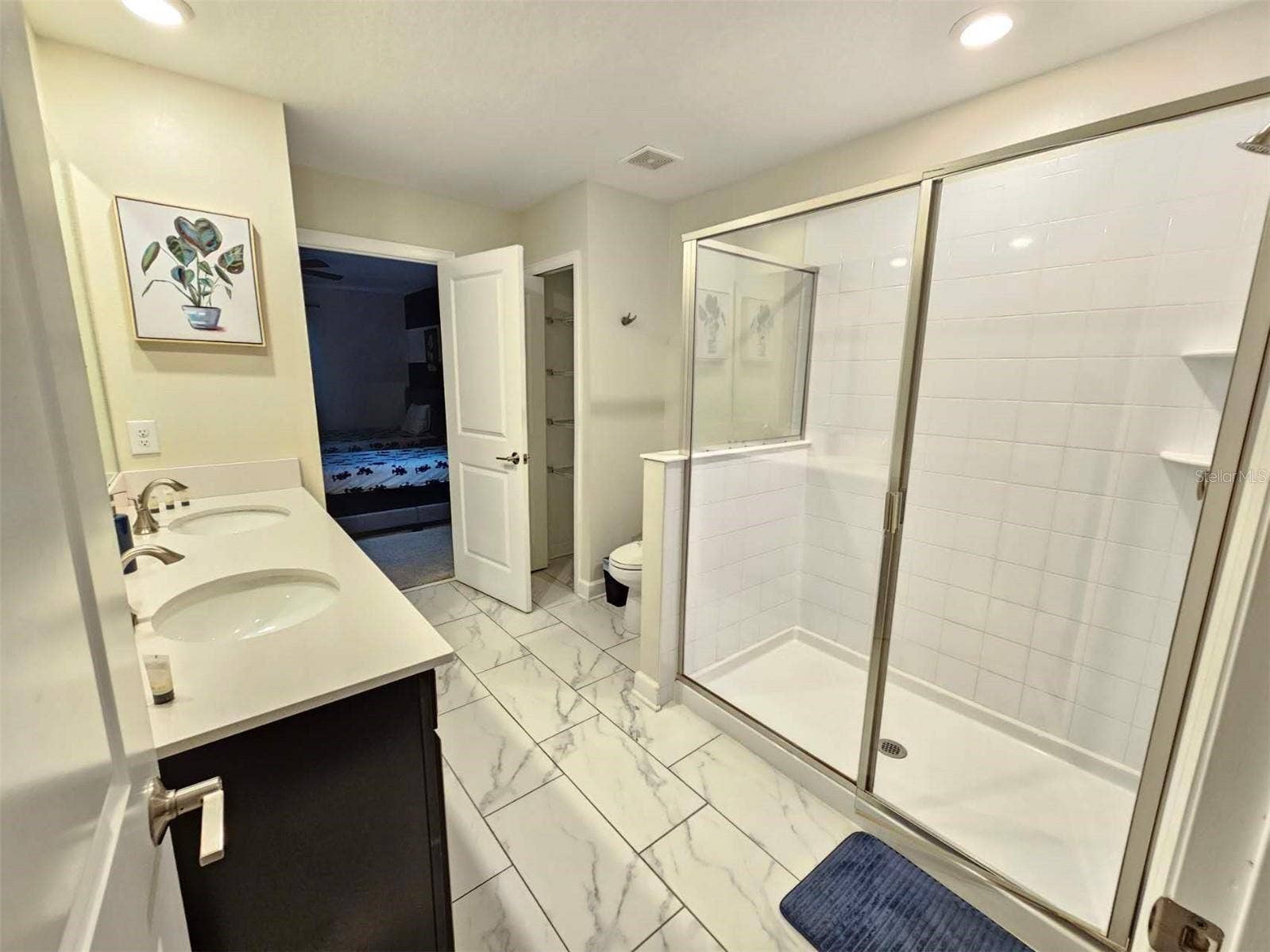 1241 CHALLENGE DRIVE, Davenport, FL 33896 Bathroom on 2nd floor