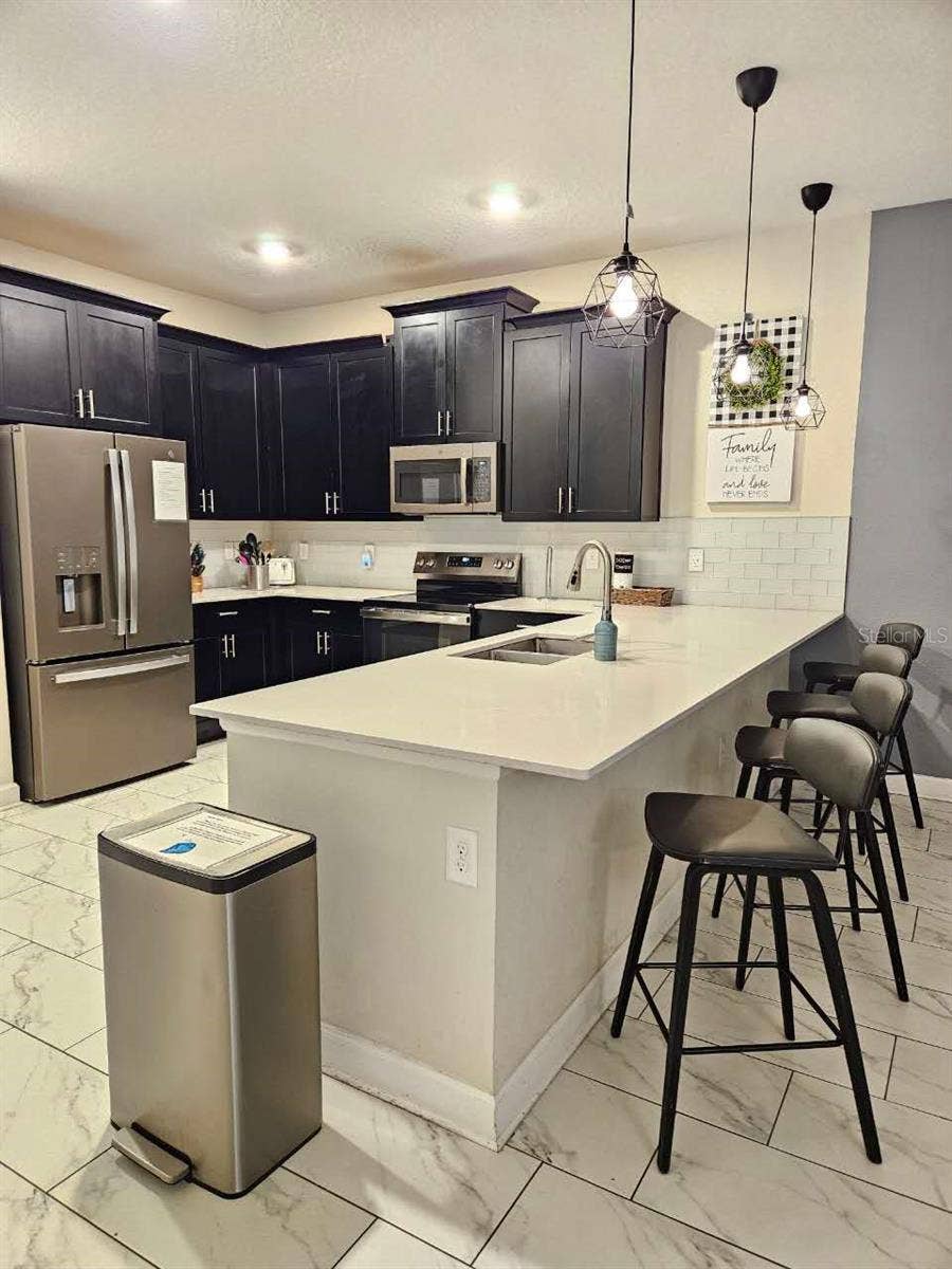 1241 CHALLENGE DRIVE, Davenport, FL 33896 Kitichen