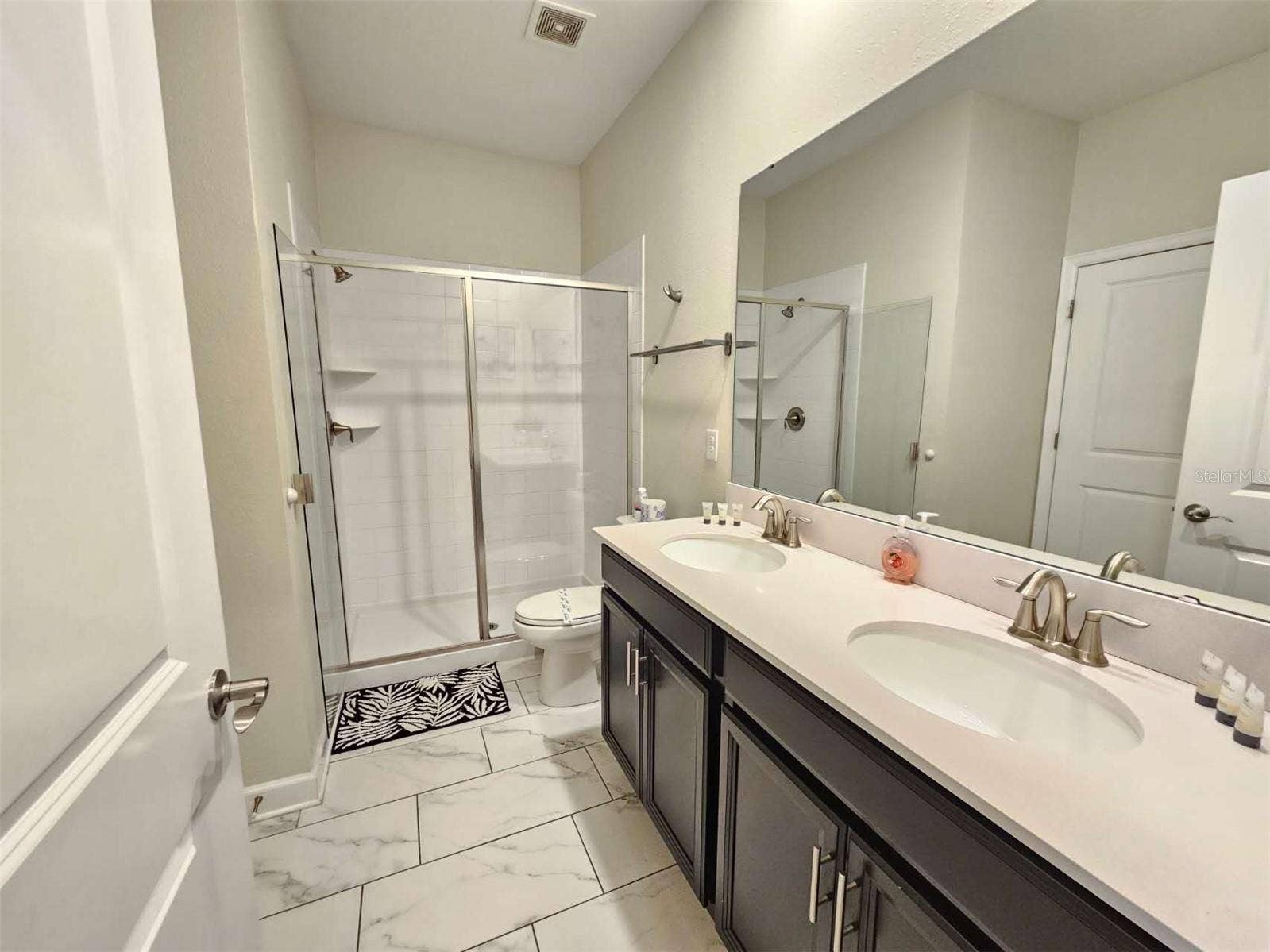 1241 CHALLENGE DRIVE, Davenport, FL 33896 Bathroom