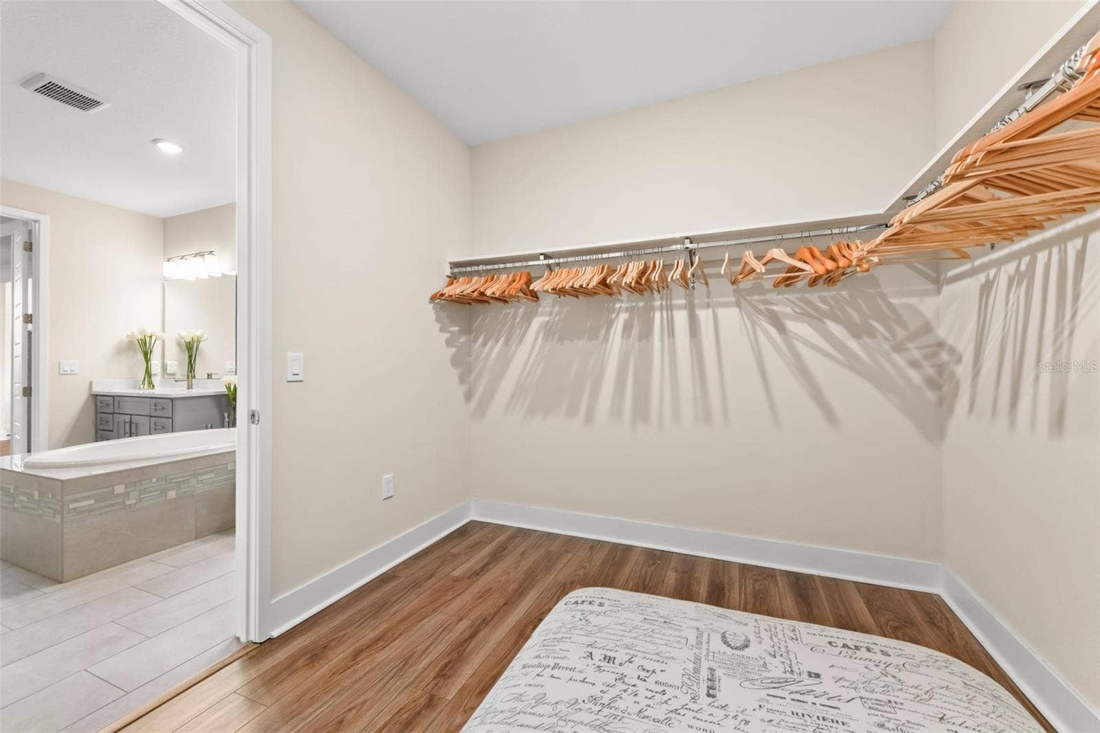 6048 BIMINI TWIST LOOP, Orlando, FL 32819 6048 BIMINI TWIST LOOP, Orlando, FL 32819
