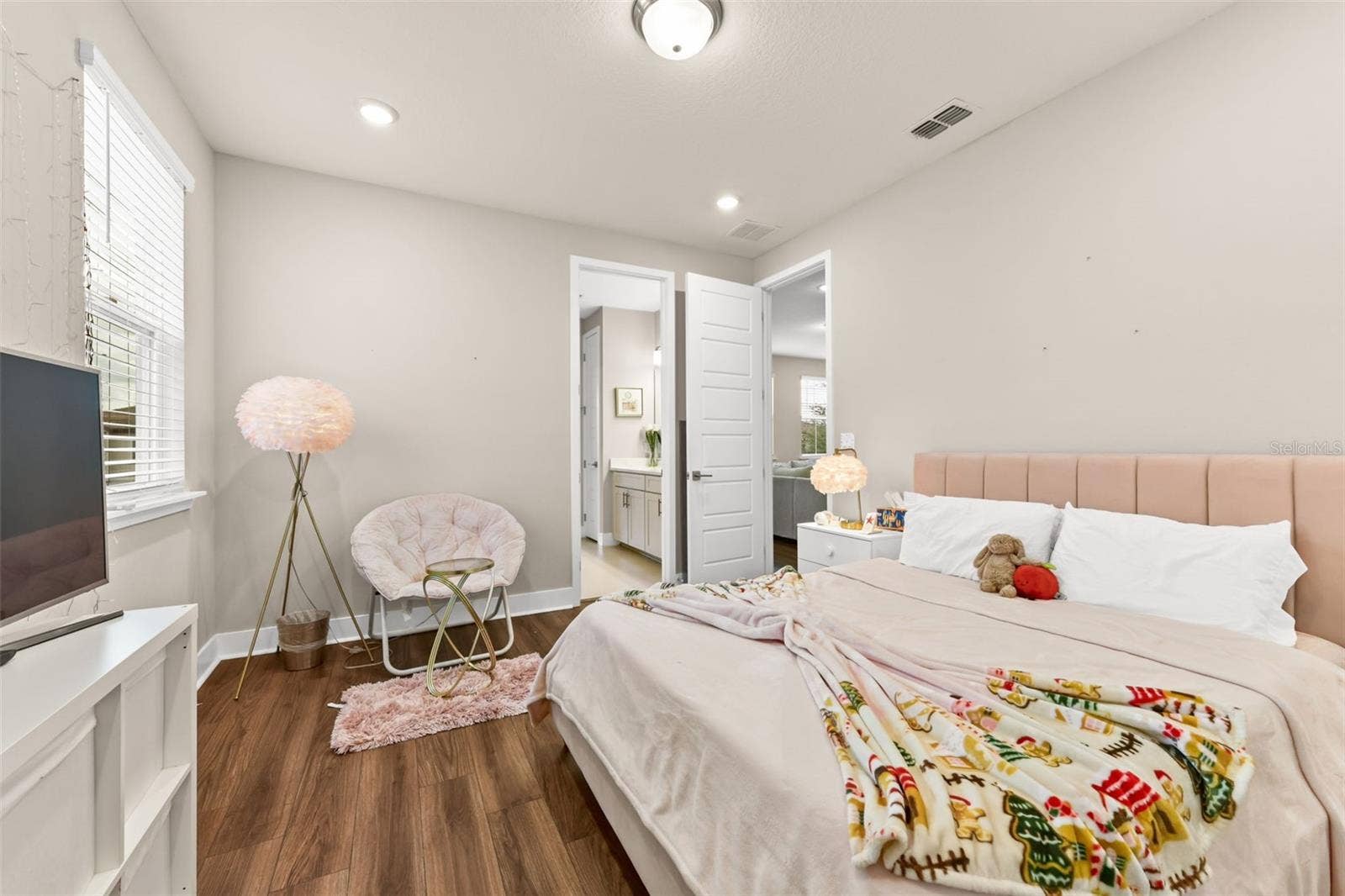 6048 BIMINI TWIST LOOP, Orlando, FL 32819 6048 BIMINI TWIST LOOP, Orlando, FL 32819