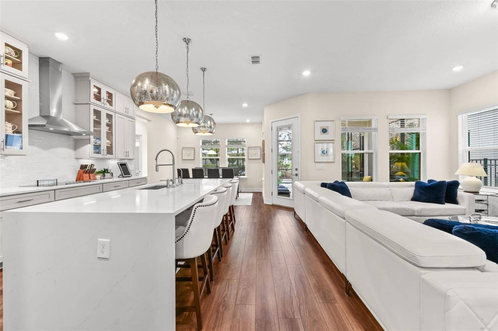 6048 BIMINI TWIST LOOP, Orlando, FL 32819 6048 BIMINI TWIST LOOP, Orlando, FL 32819