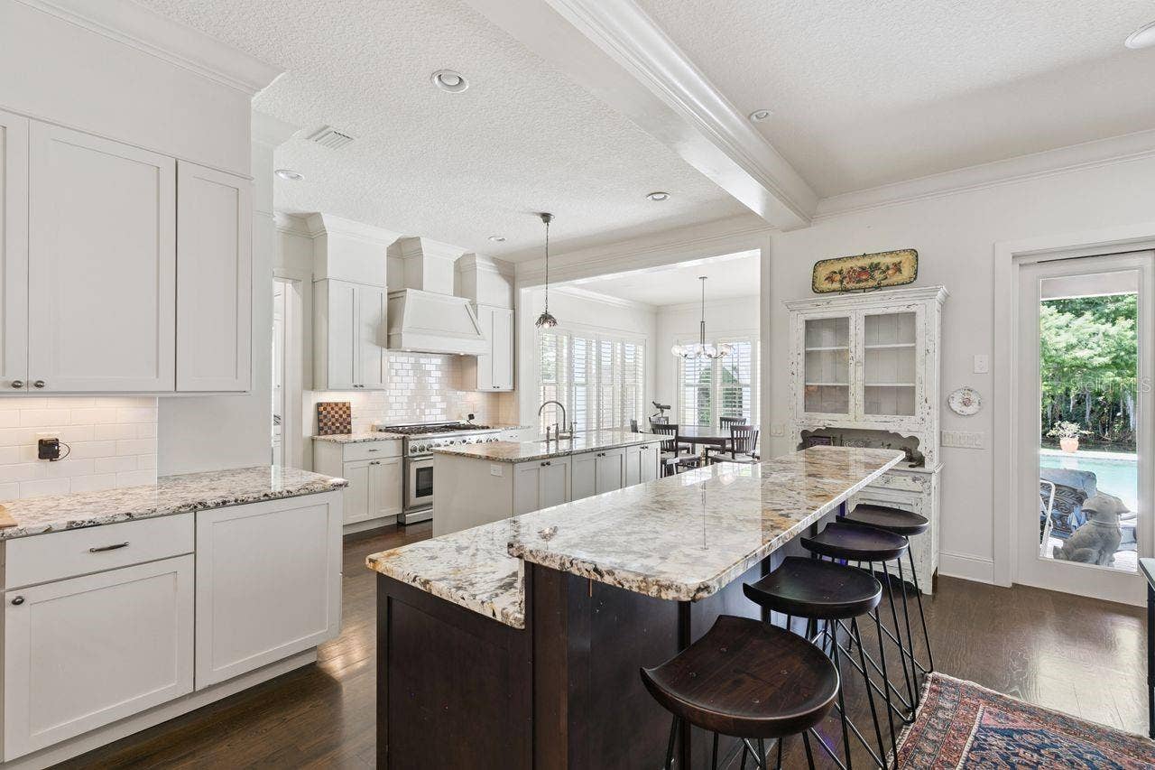2240 VENETIAN WAY, Winter Park, FL 32789 2240 VENETIAN WAY, Winter Park, FL 32789