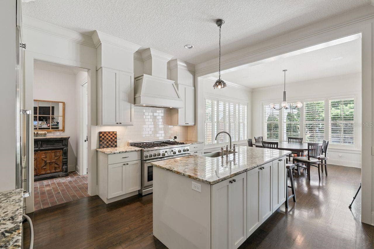 2240 VENETIAN WAY, Winter Park, FL 32789 2240 VENETIAN WAY, Winter Park, FL 32789