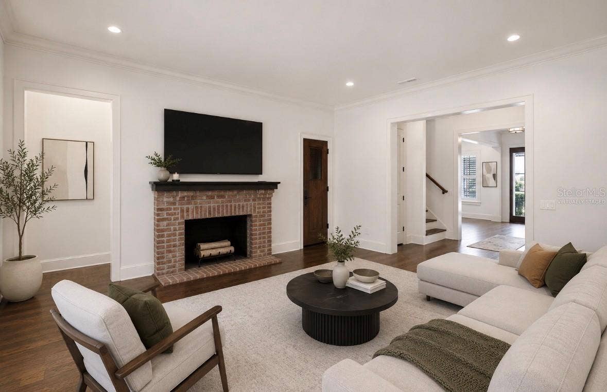 2240 VENETIAN WAY, Winter Park, FL 32789 Virtually Staged