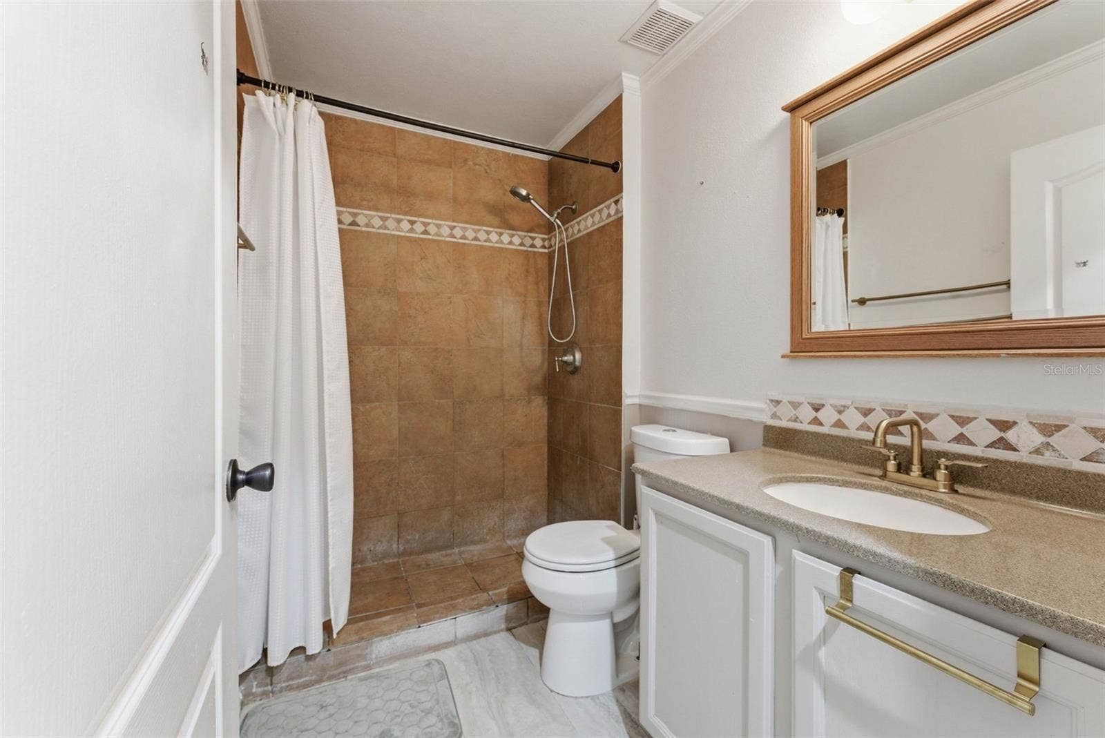 13917 TALLOWRIDGE COURT, Orlando, FL 32837 13917 TALLOWRIDGE COURT, Orlando, FL 32837