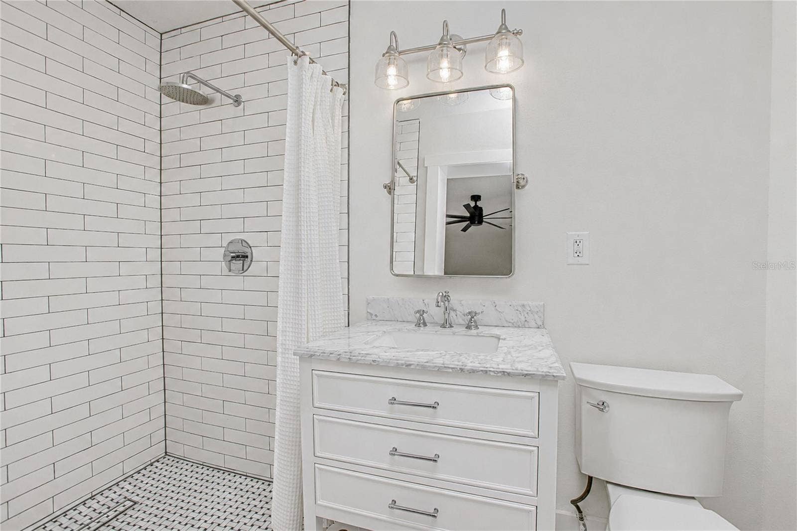 20 E DIVISION STREET, Winter Garden, FL 34787 20 E DIVISION STREET, Winter Garden, FL 34787