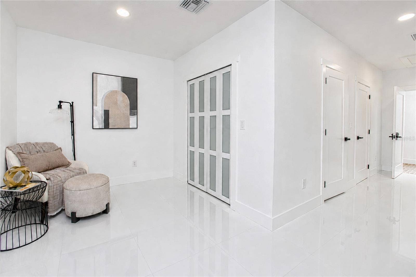 20 E DIVISION STREET, Winter Garden, FL 34787 20 E DIVISION STREET, Winter Garden, FL 34787