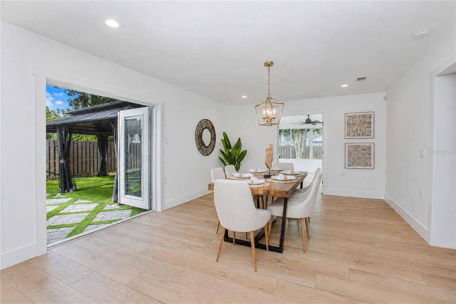 20 E DIVISION STREET, Winter Garden, FL 34787 20 E DIVISION STREET, Winter Garden, FL 34787