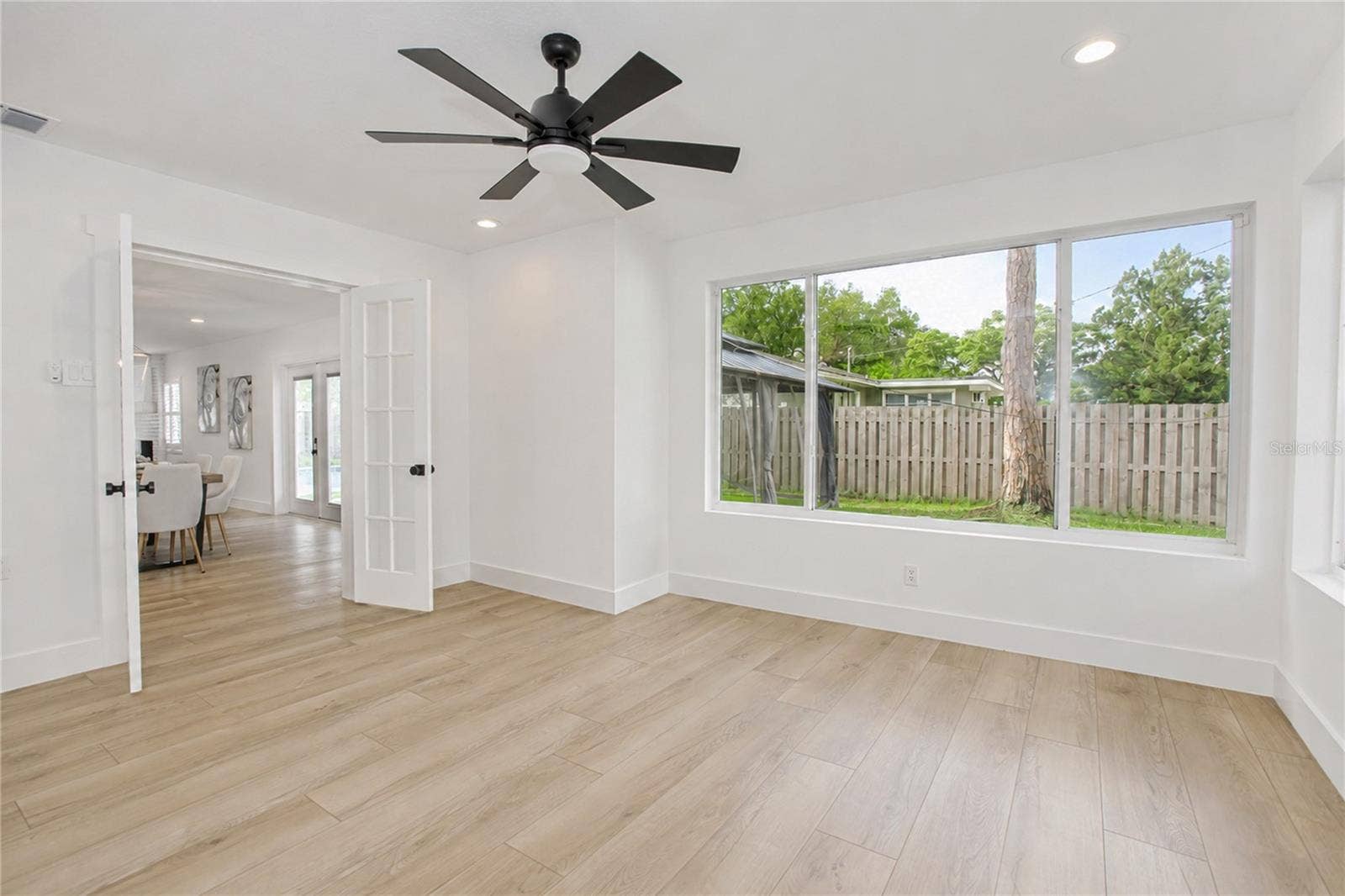 20 E DIVISION STREET, Winter Garden, FL 34787 20 E DIVISION STREET, Winter Garden, FL 34787