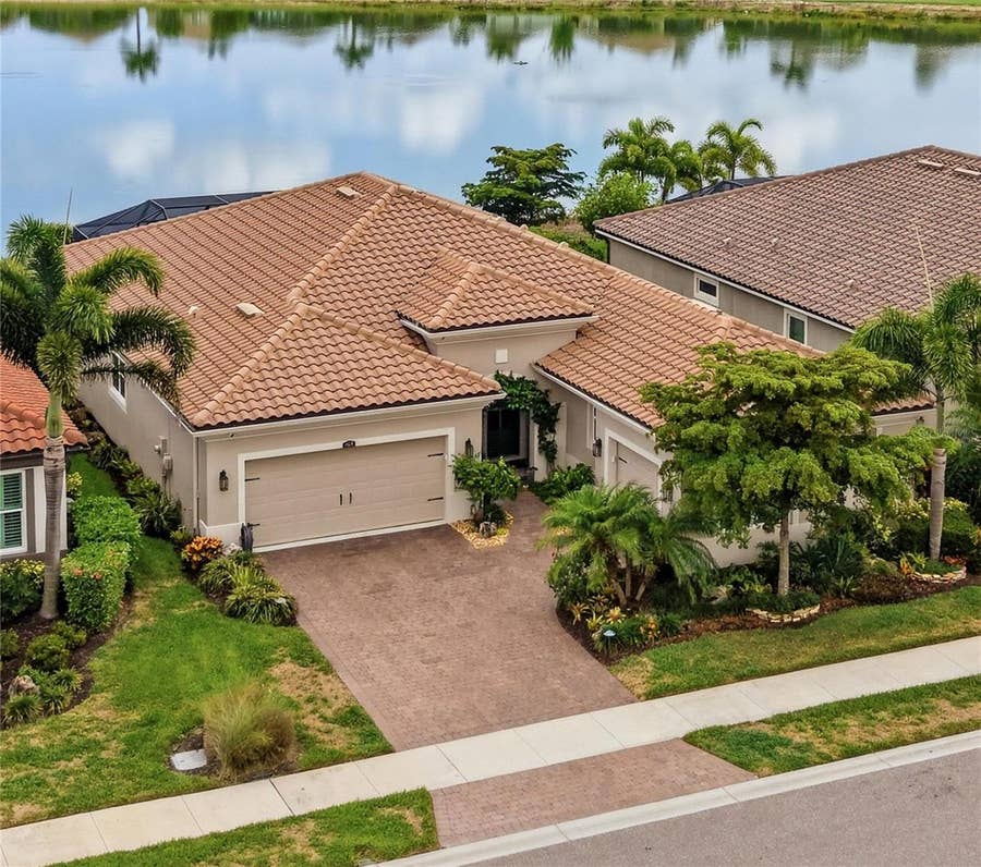 Property photo for 11639 TAPESTRY LANE, Venice, FL