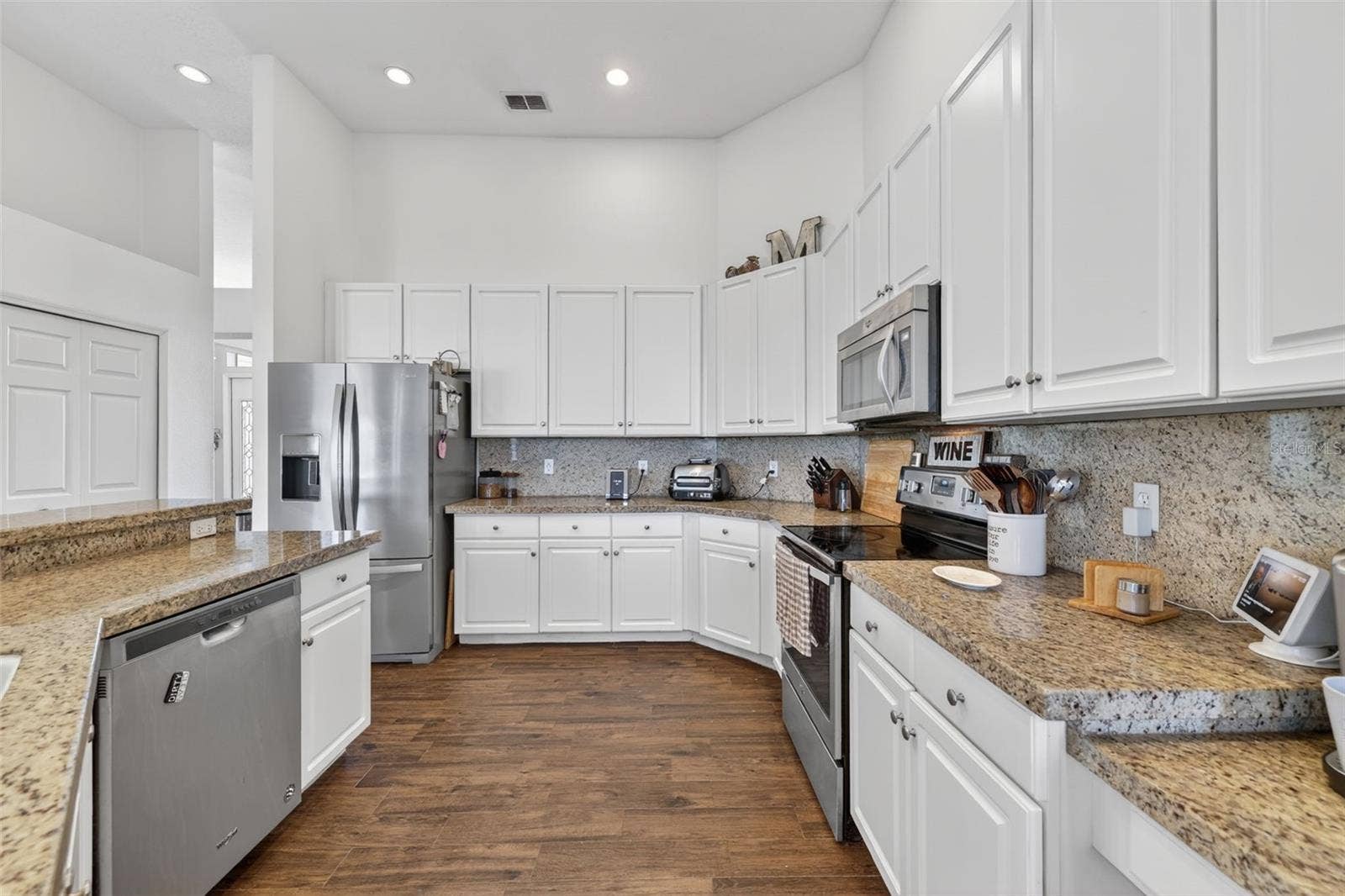 4552 LAKE CALABAY DRIVE, Orlando, FL 32837 4552 LAKE CALABAY DRIVE, Orlando, FL 32837