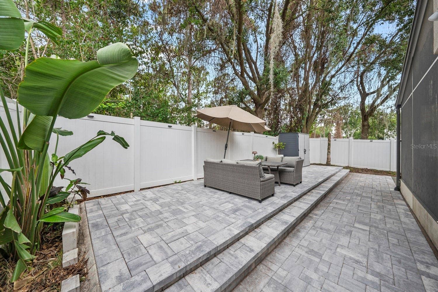 526 FITZWILLIAM WAY, Orlando, FL 32828 Yard