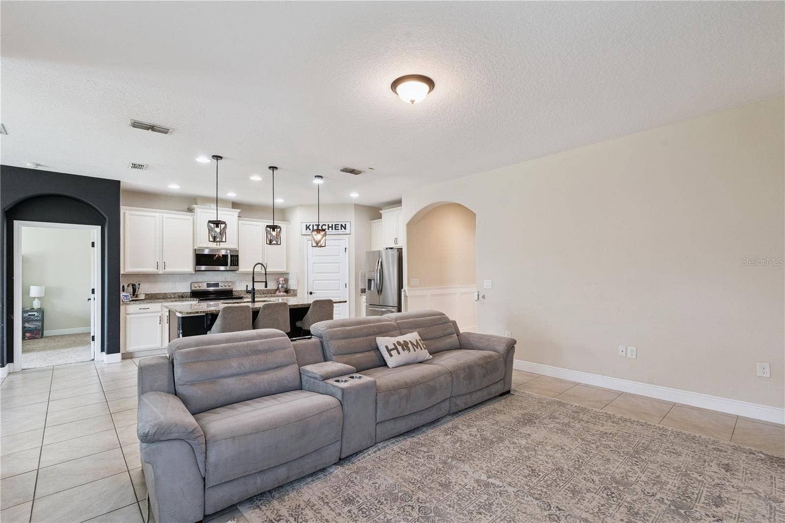 9717 WATERWAY PASSAGE DRIVE, Winter Garden, FL 34787