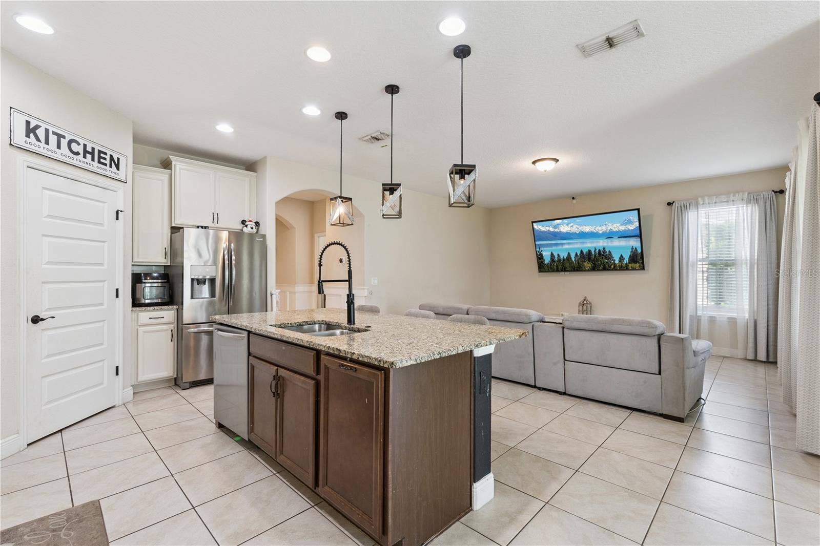 9717 WATERWAY PASSAGE DRIVE, Winter Garden, FL 34787