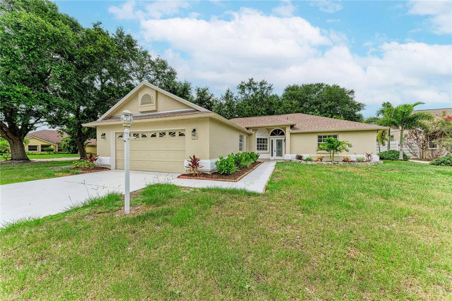 Property photo for 6101 55TH AVENUE CIRCLE E, Bradenton, FL