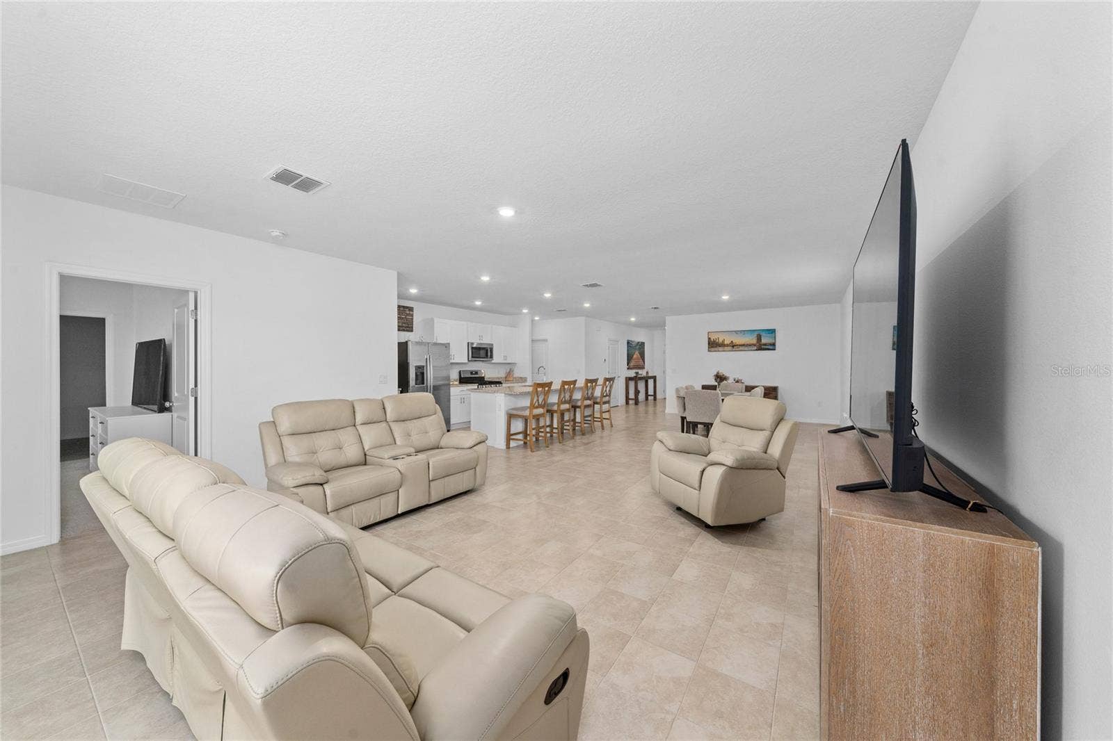 7396 CAPSTONE DRIVE, Groveland, FL 34736 7396 CAPSTONE DRIVE, Groveland, FL 34736