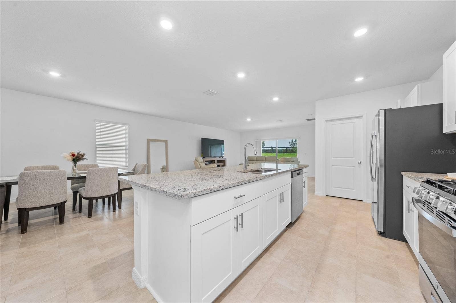 7396 CAPSTONE DRIVE, Groveland, FL 34736 7396 CAPSTONE DRIVE, Groveland, FL 34736