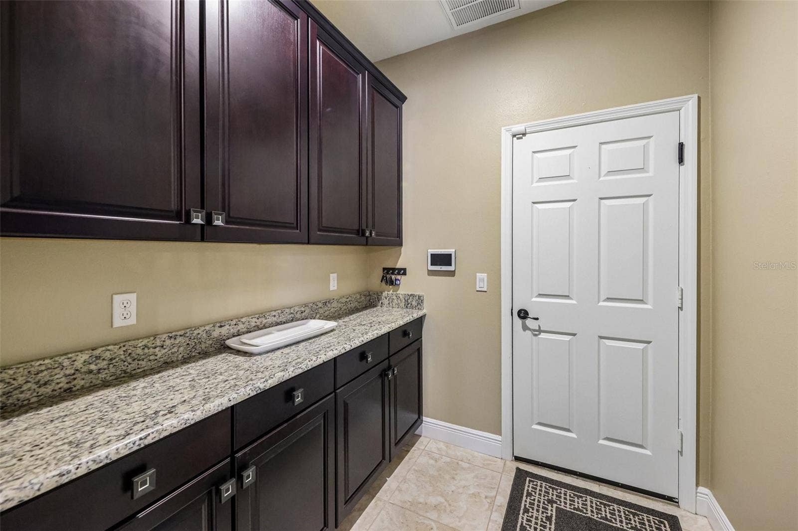 9117 OUTLOOK ROCK TRAIL, Windermere, FL 34786 9117 OUTLOOK ROCK TRAIL, Windermere, FL 34786
