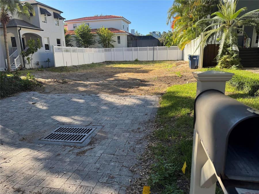 Property photo for 2705 W BAY AVENUE, Tampa, FL