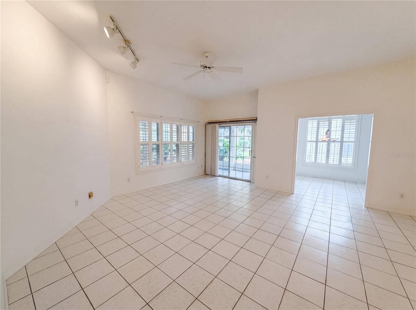 3319 NEWBLISS CIRCLE, Ormond Beach, FL 32174 3319 NEWBLISS CIRCLE, Ormond Beach, FL 32174