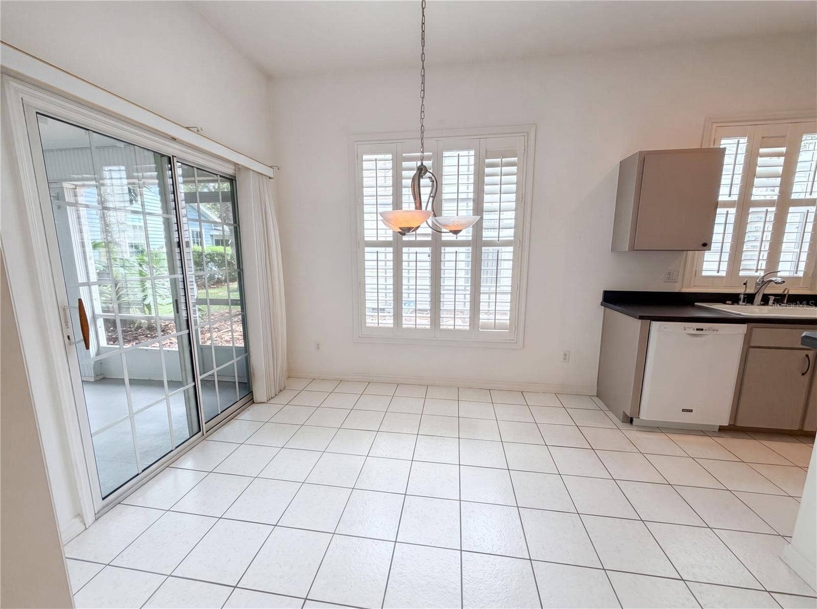 3319 NEWBLISS CIRCLE, Ormond Beach, FL 32174 3319 NEWBLISS CIRCLE, Ormond Beach, FL 32174
