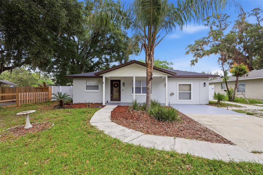Property photo for 2602 WESTSIDE DRIVE, Leesburg, FL