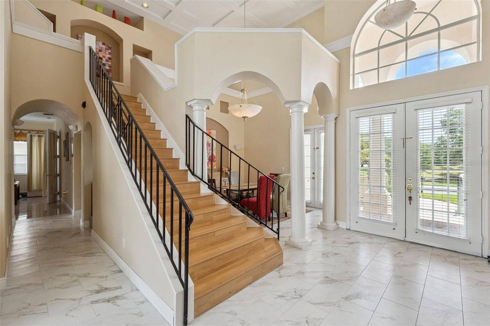 8814 PHILLIPS BAY DRIVE, Orlando, FL 32836 Foyer with Staircase