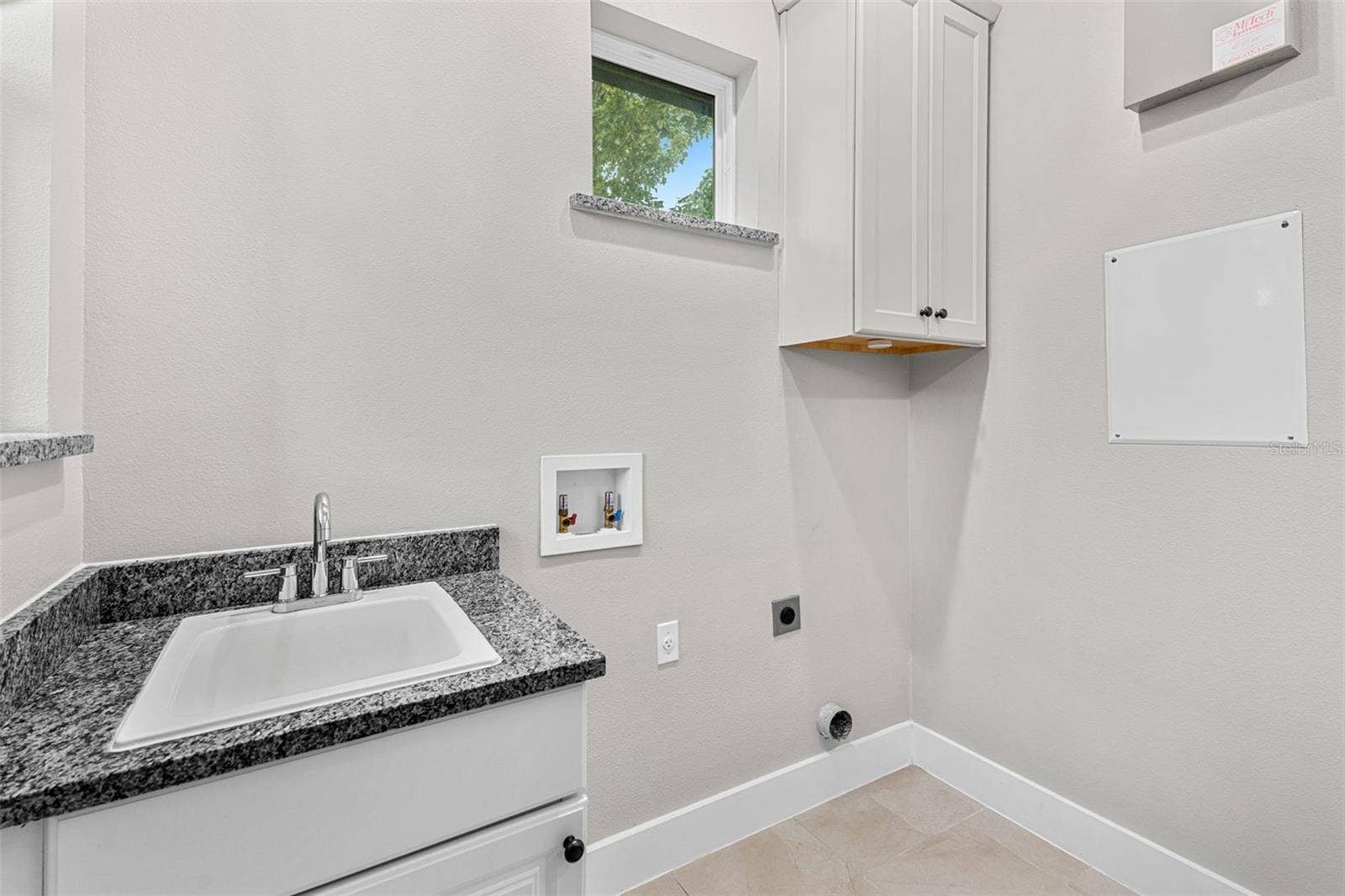 437 N CAPEN AVENUE, Winter Park, FL 32789 437 N CAPEN AVENUE, Winter Park, FL 32789