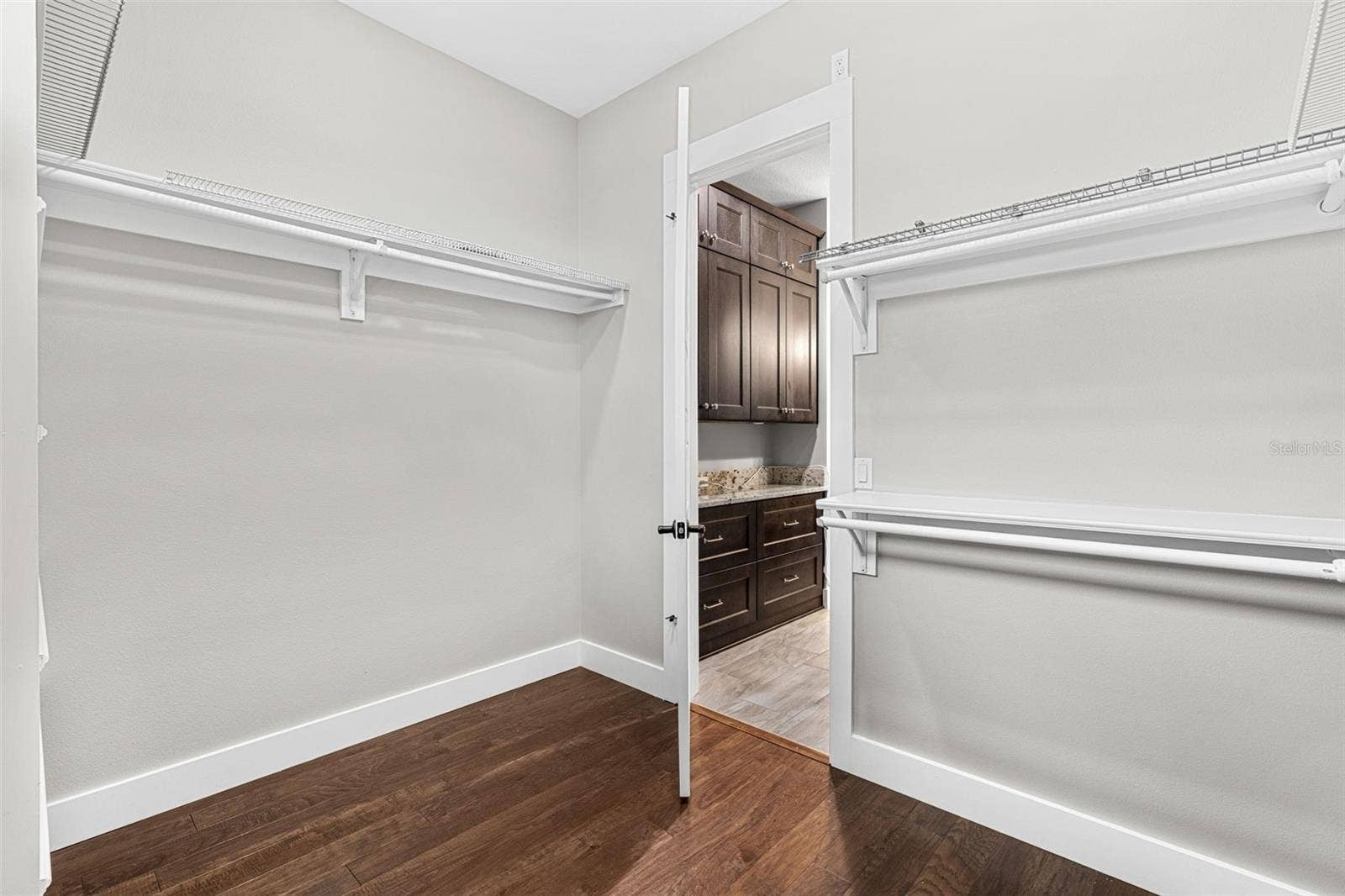 437 N CAPEN AVENUE, Winter Park, FL 32789 437 N CAPEN AVENUE, Winter Park, FL 32789